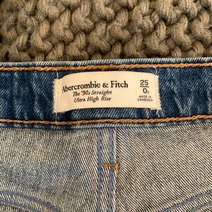 Abercrombie 90s straight